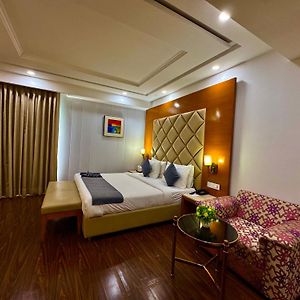 Deluxe Double Room Extra Bed